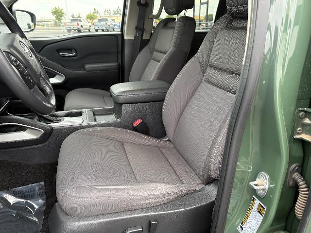 2022 Nissan Frontier Crew Cab SV 4x4