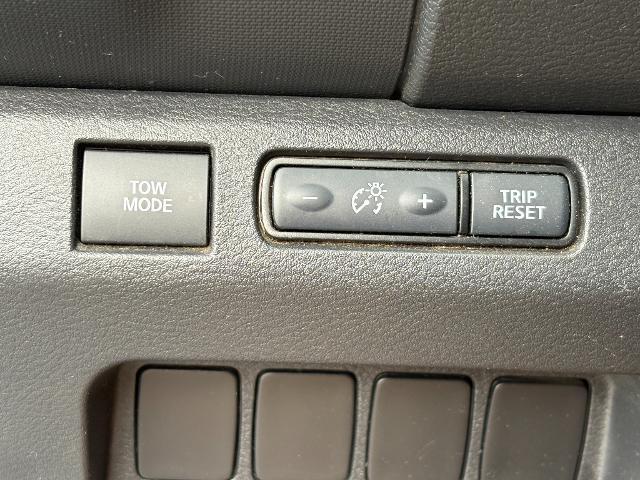 2022 Nissan Frontier Crew Cab SV 4x4