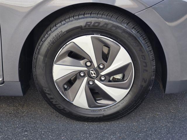 2019 Hyundai IONIQ Hybrid SEL