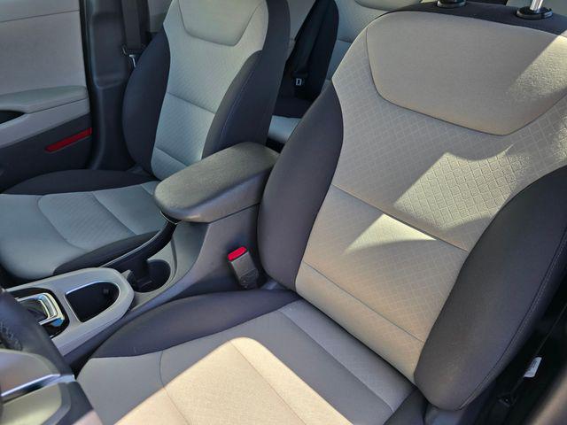 2019 Hyundai IONIQ Hybrid SEL