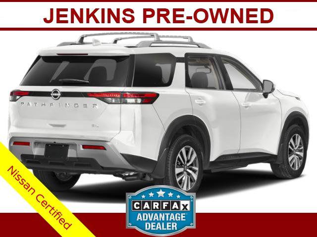 2022 Nissan Pathfinder SL 2WD