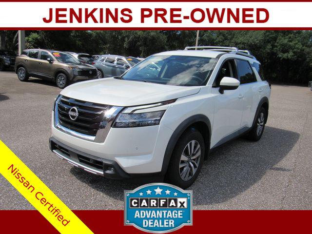 2022 Nissan Pathfinder SL 2WD