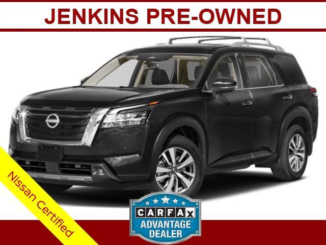 2022 Nissan Pathfinder SL 2WD