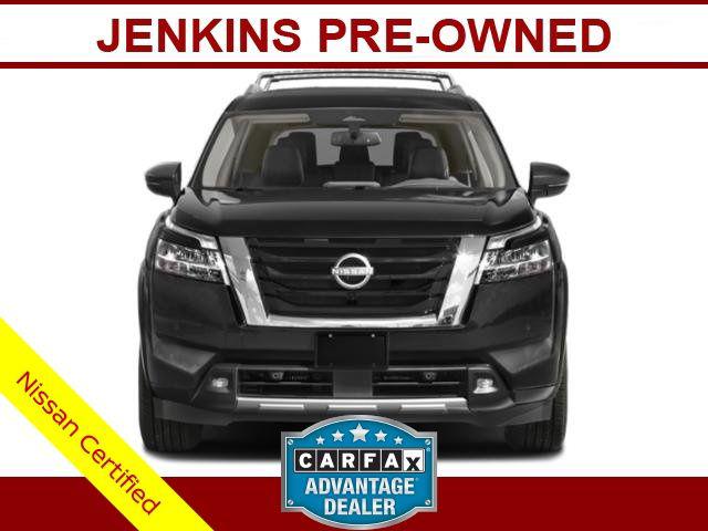 2022 Nissan Pathfinder SL 2WD