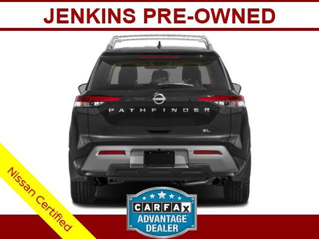 2022 Nissan Pathfinder SL 2WD