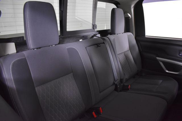 2021 Nissan Titan Crew Cab SV 4x4