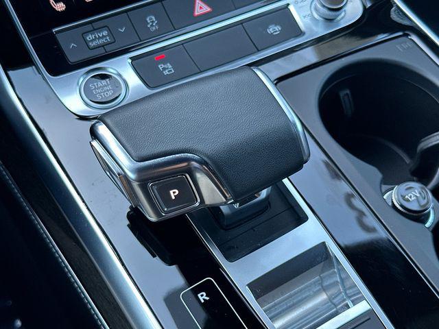 2023 Audi Q8 Premium Plus 55 TFSI quattro Tiptronic