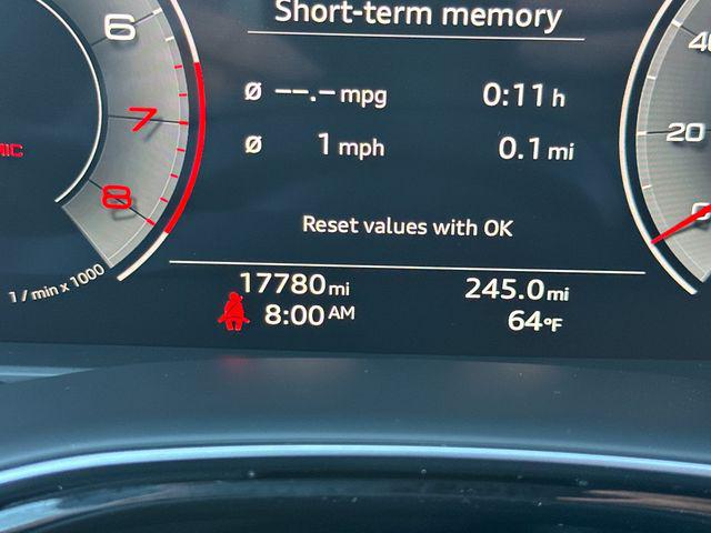 2023 Audi Q8 Premium Plus 55 TFSI quattro Tiptronic