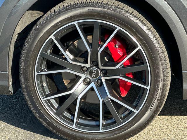 2023 Audi Q8 Premium Plus 55 TFSI quattro Tiptronic