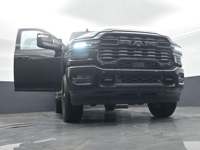 2026 Ram 2500 Black Express Crew Cab 4x4 64 Box