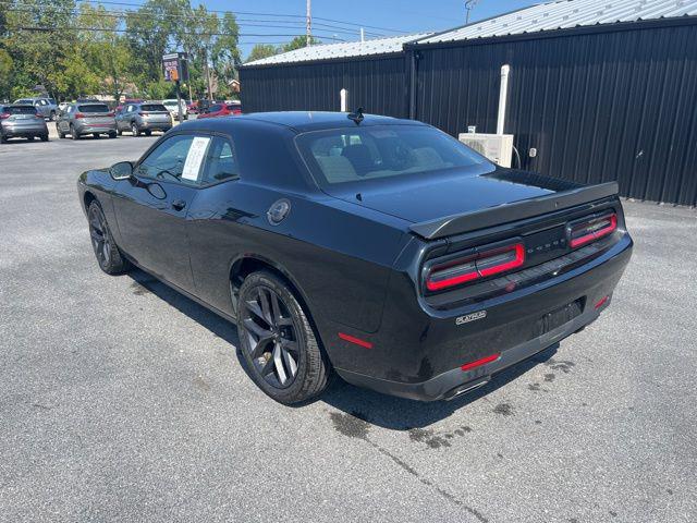 2022 Dodge Challenger SXT