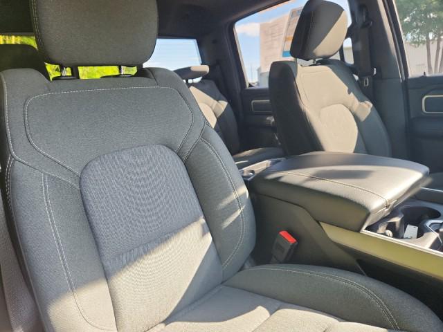 2021 Ram 1500 Big Horn Crew Cab 4x4 5'7" Box