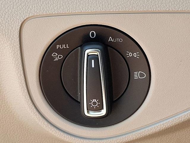 2023 Volkswagen Atlas 2.0T SE w/Technology