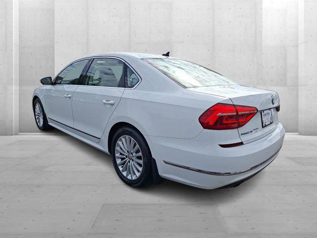 2016 Volkswagen Passat 1.8T SE