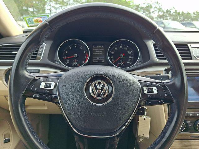 2016 Volkswagen Passat 1.8T SE