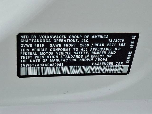 2016 Volkswagen Passat 1.8T SE