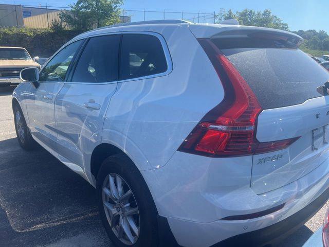 2020 Volvo XC60 T5 Momentum