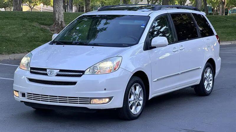 2004 Toyota Sienna XLE for sale in Sacramento, CA