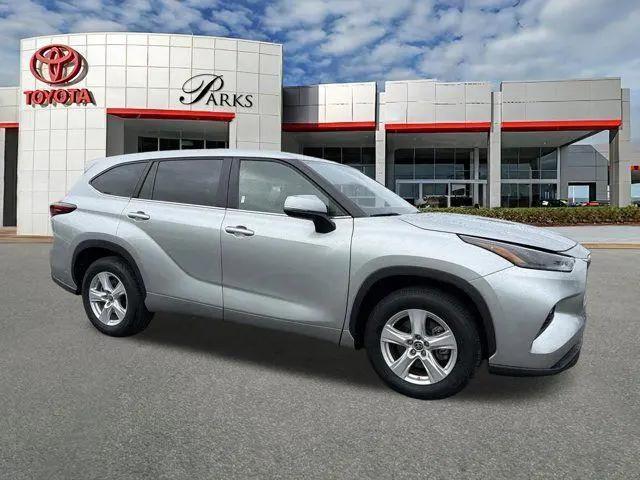 2025 Toyota Highlander LE for sale in DeLand, FL