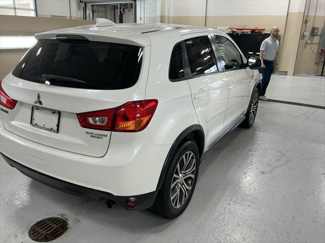 2017 Mitsubishi Outlander Sport 2.0 ES