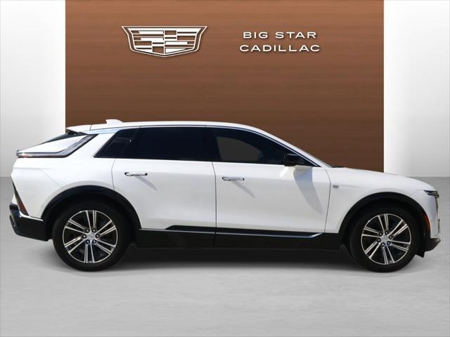 2024 Cadillac iQ Luxury w/1SC