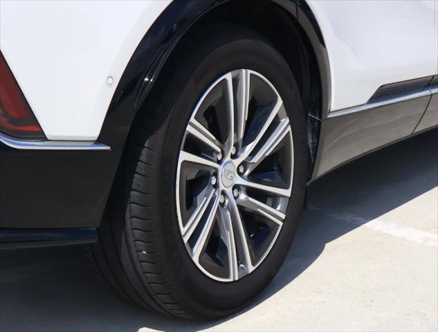 2024 Cadillac iQ Luxury w/1SC