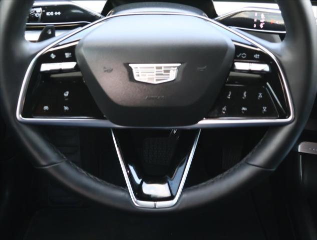 2024 Cadillac iQ Luxury w/1SC