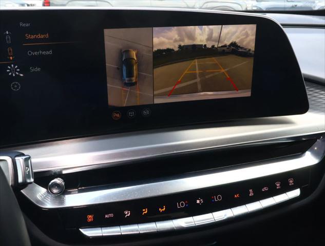 2024 Cadillac iQ Luxury w/1SC