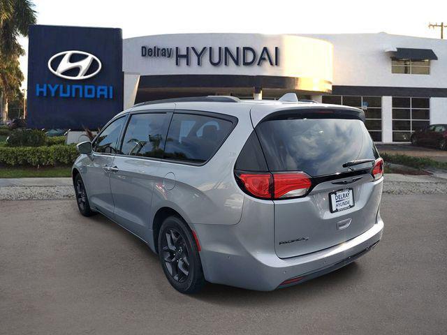2020 Chrysler Pacifica Touring L Plus