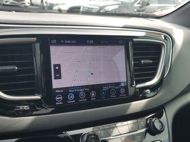 2020 Chrysler Pacifica Touring L Plus