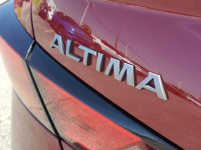 2025 Nissan Altima SV FWD