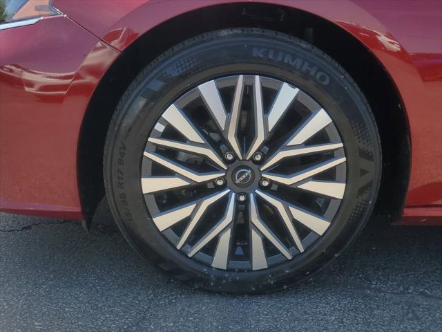 2025 Nissan Altima SV FWD