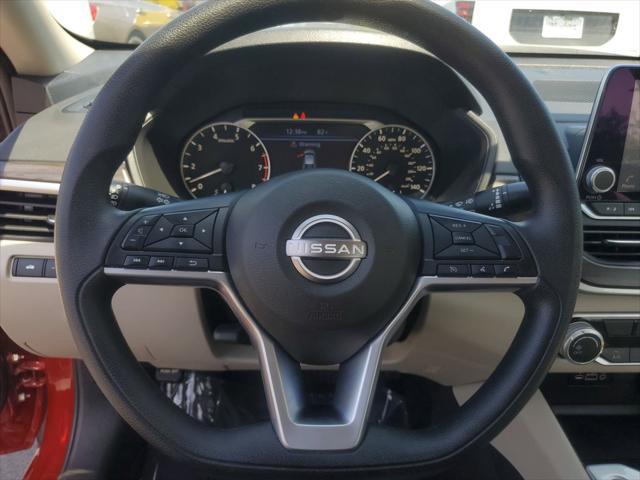 2025 Nissan Altima SV FWD