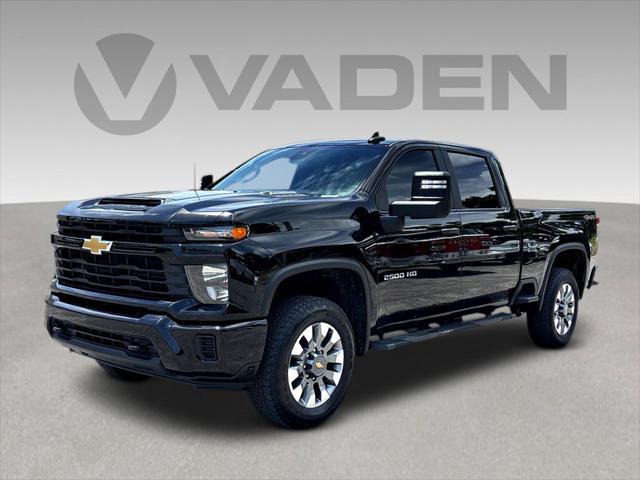 2024 Chevrolet Silverado 2500HD 4WD Crew Cab Standard Bed Custom