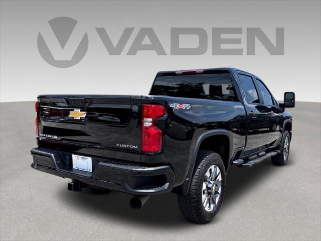 2024 Chevrolet Silverado 2500HD 4WD Crew Cab Standard Bed Custom