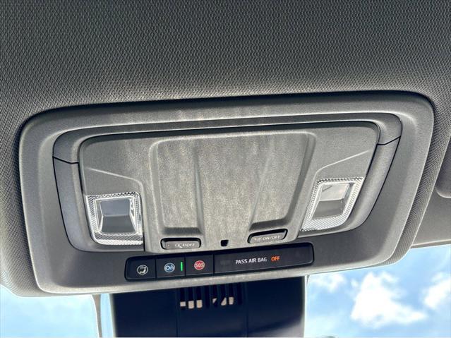 2024 Chevrolet Silverado 2500HD 4WD Crew Cab Standard Bed Custom