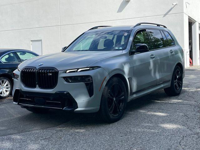 2024 BMW X7 M60i