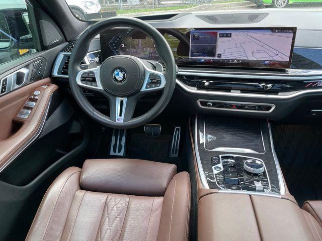 2024 BMW X7 M60i