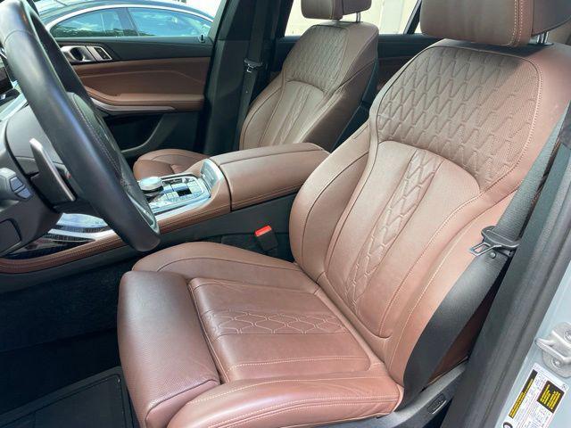 2024 BMW X7 M60i
