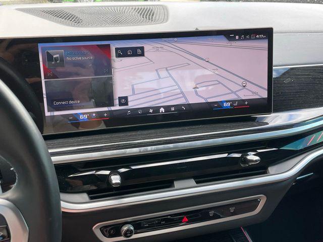 2024 BMW X7 M60i