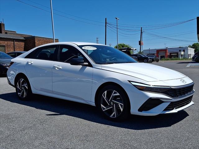 2025 Hyundai Elantra Hybrid SEL Sport