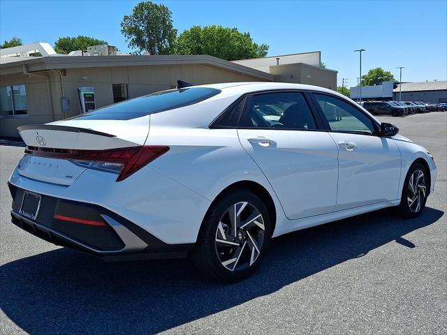 2025 Hyundai Elantra Hybrid SEL Sport