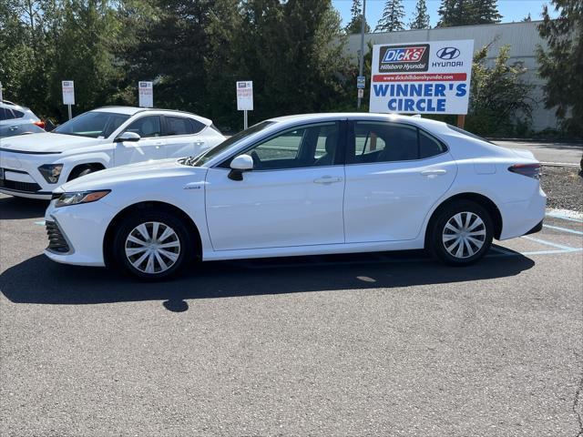 2021 Toyota Camry LE Hybrid