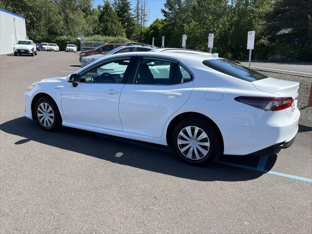 2021 Toyota Camry LE Hybrid