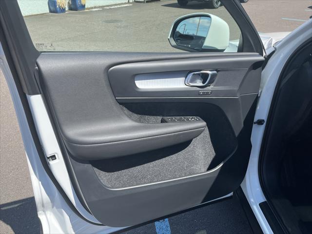 2019 Volvo XC40 T5 Momentum