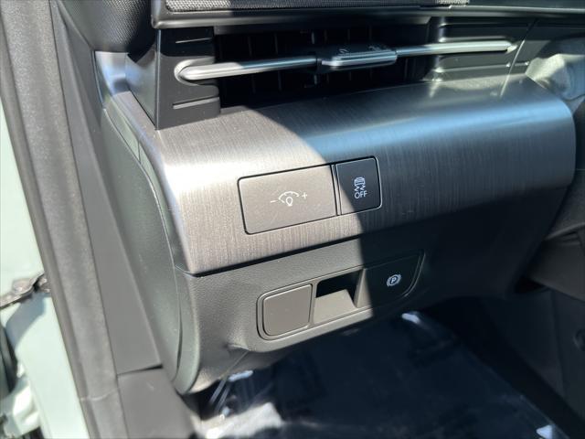 2024 Hyundai Kona EV SEL