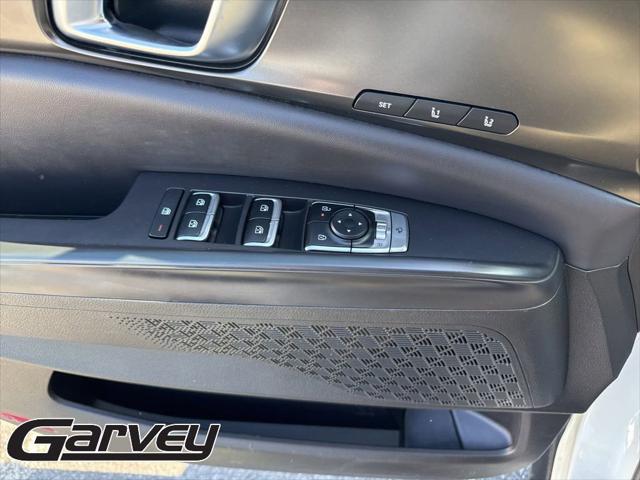 2025 Kia Carnival MPV SX