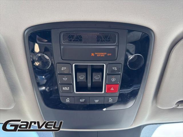 2025 Kia Carnival MPV SX