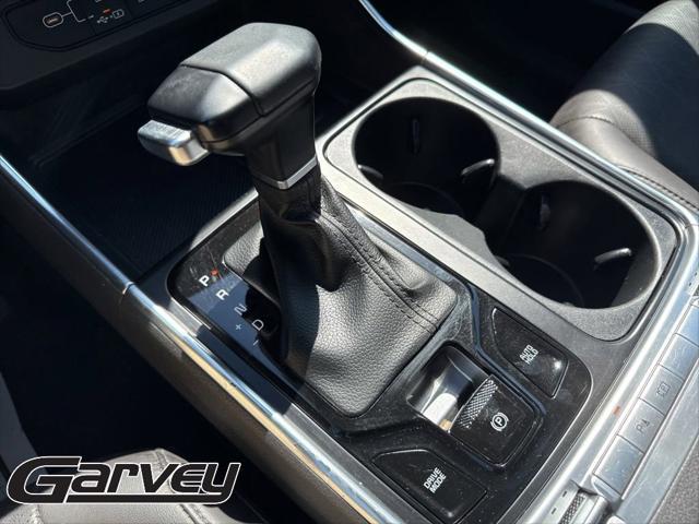 2025 Kia Carnival MPV SX