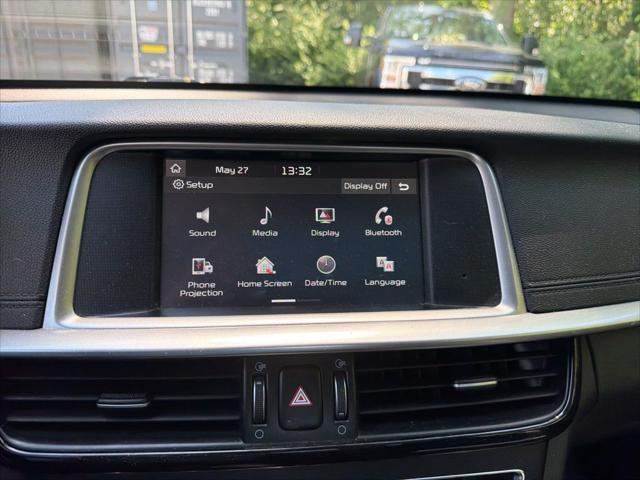 2020 Kia Optima SE